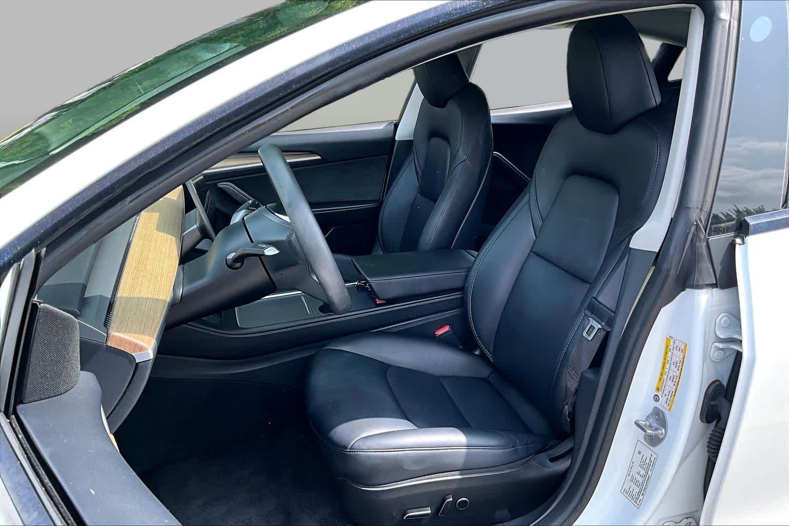 Used 2023 Pearl White Multi-Coat Tesla  image 6