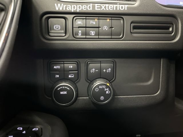 Used 2023 Black Chevrolet RST image 23