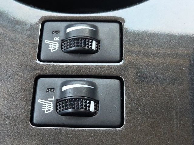 Used 2016 White Toyota TRD Pro image 29