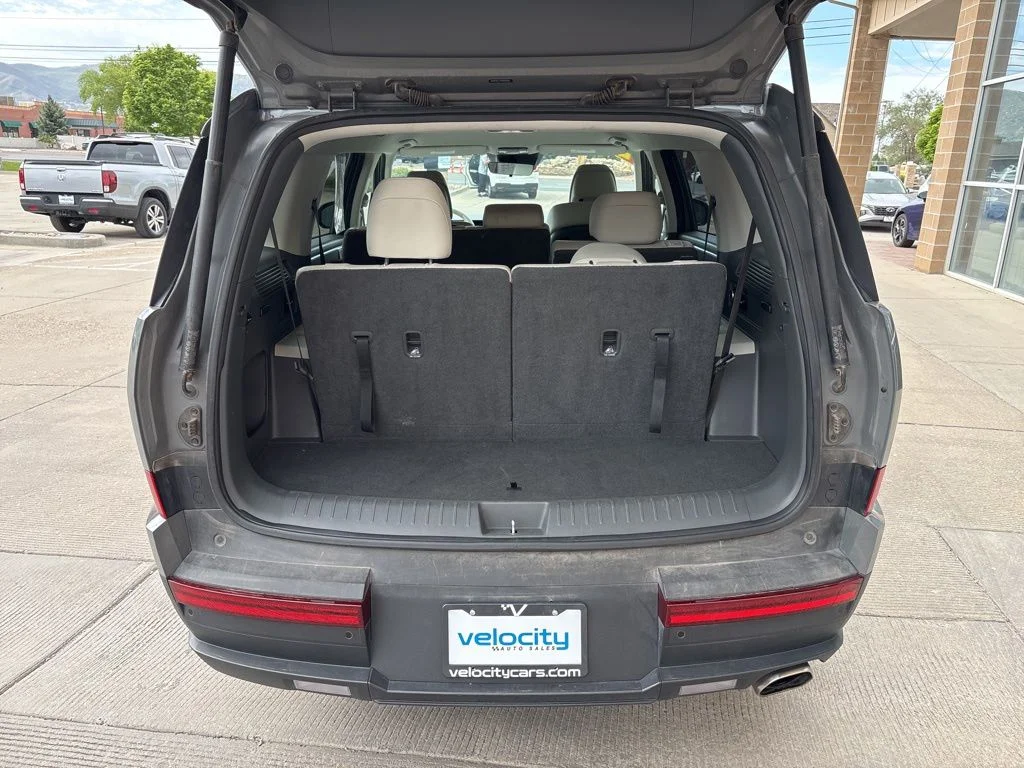 Used 2024 Gray Hyundai SEL image 14