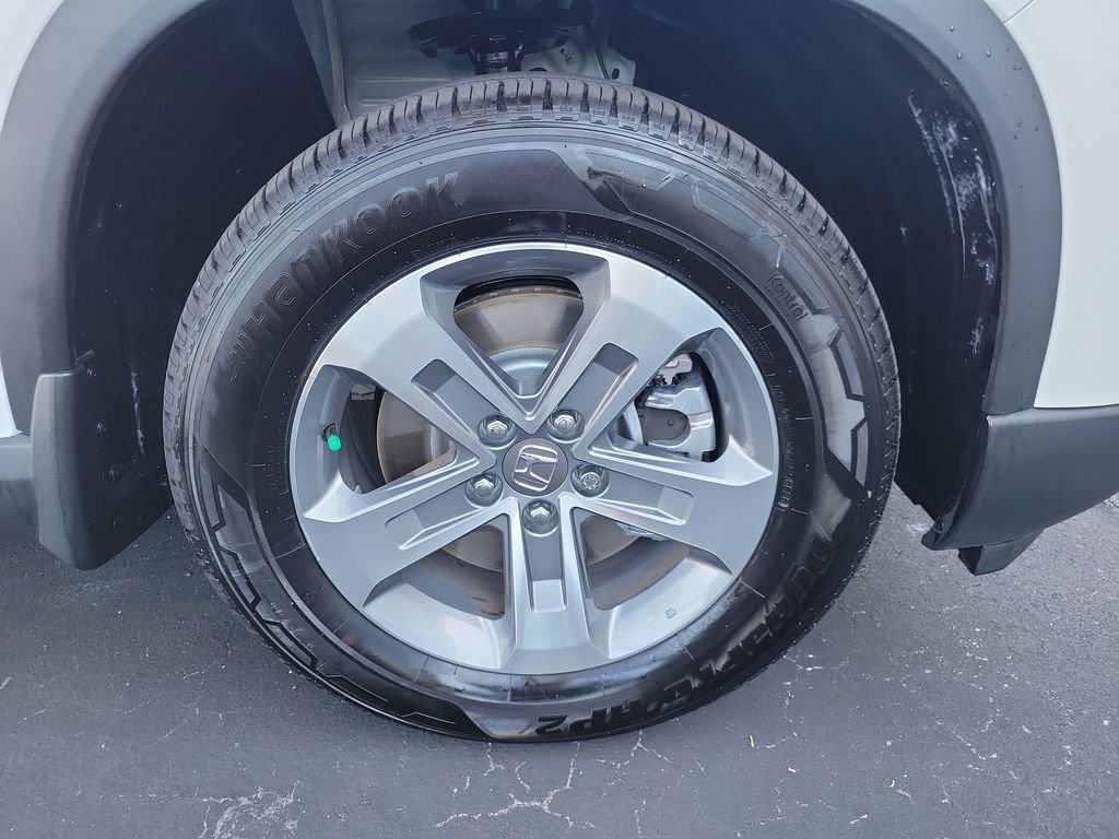 Used 2026 Platinum White Honda EX-L image 6