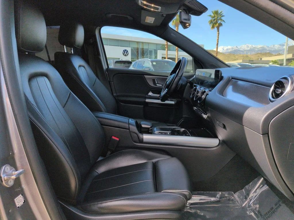 Used 2022 Gray Mercedes-Benz GLA 250 image 21
