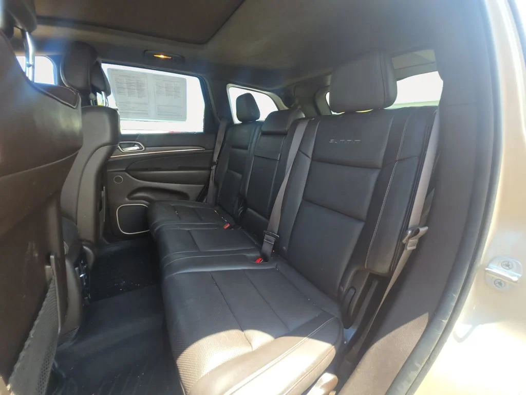 Used 2014 Beige Jeep Summit image 14