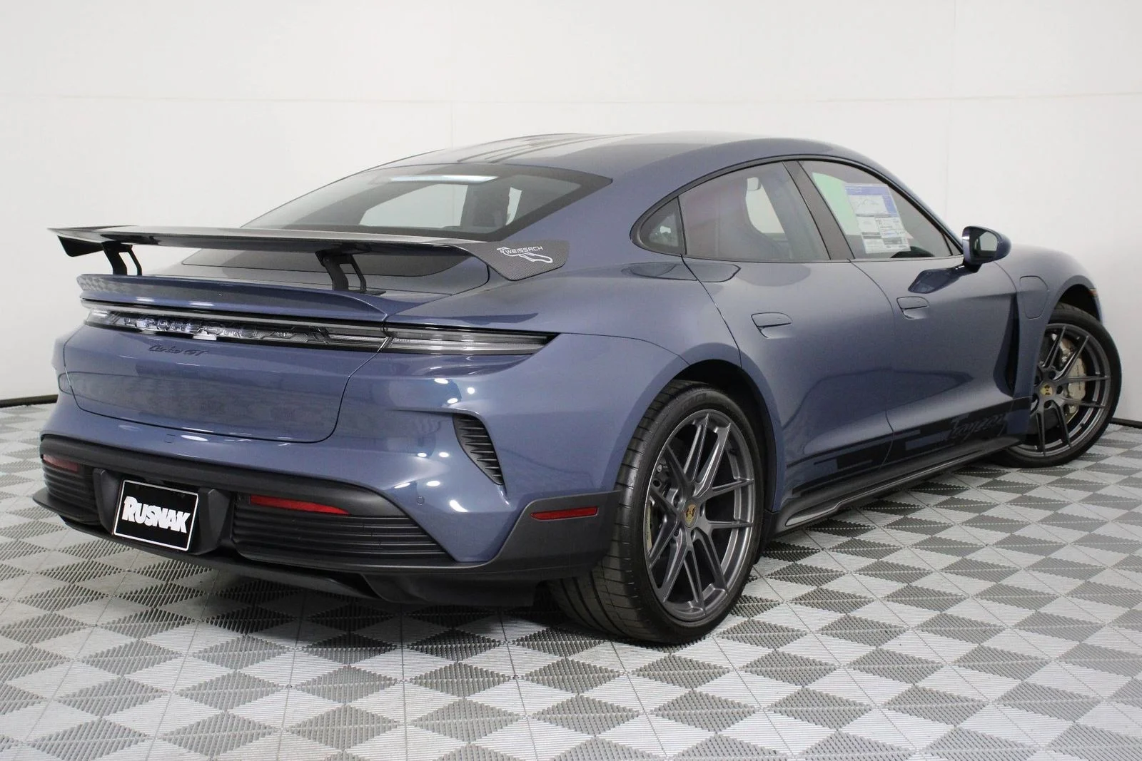 2025 Porsche Taycan Turbo GT with Weissach Package - Photo 7