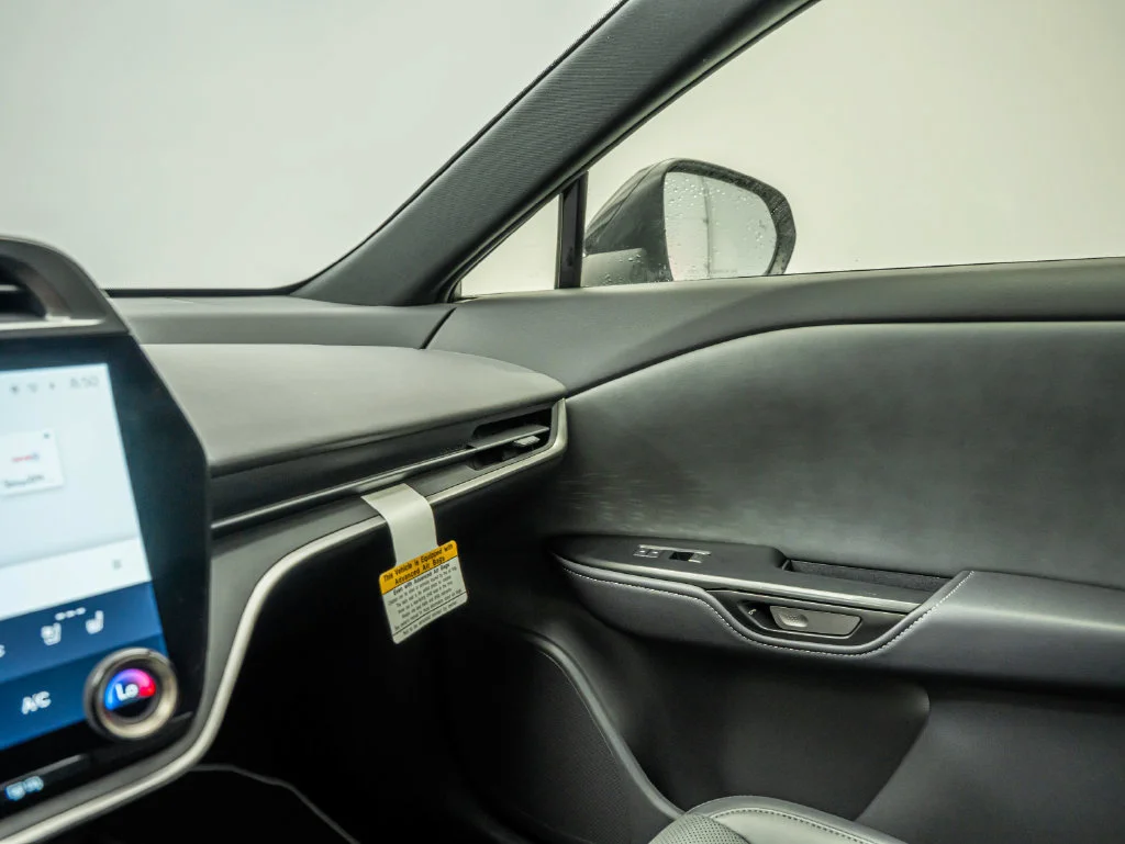 Certified Used 2024 IRIDIUM Lexus 300e Premium image 26