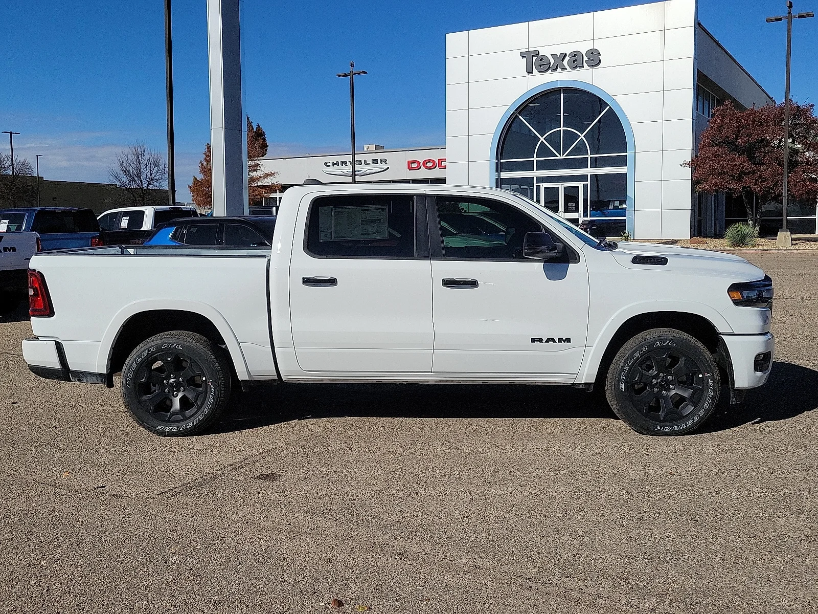 New 2026 PW7 Bright Whit Ram LONE STAR CREW CAB 4X4 5