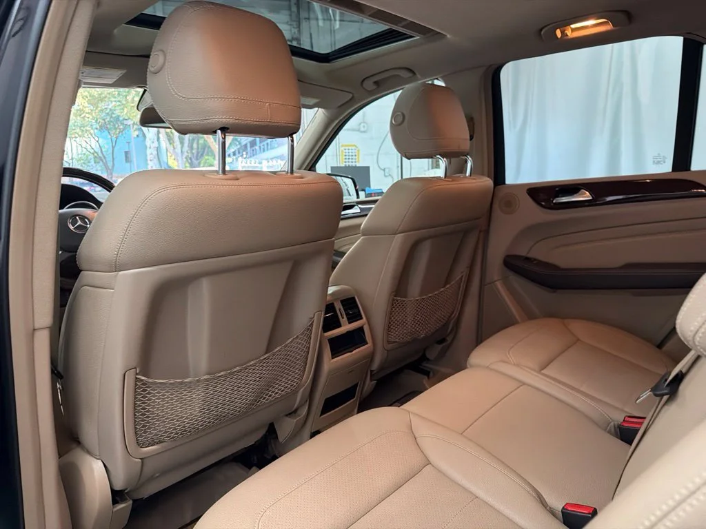 Used 2013 Black Mercedes-Benz ML 350 image 24