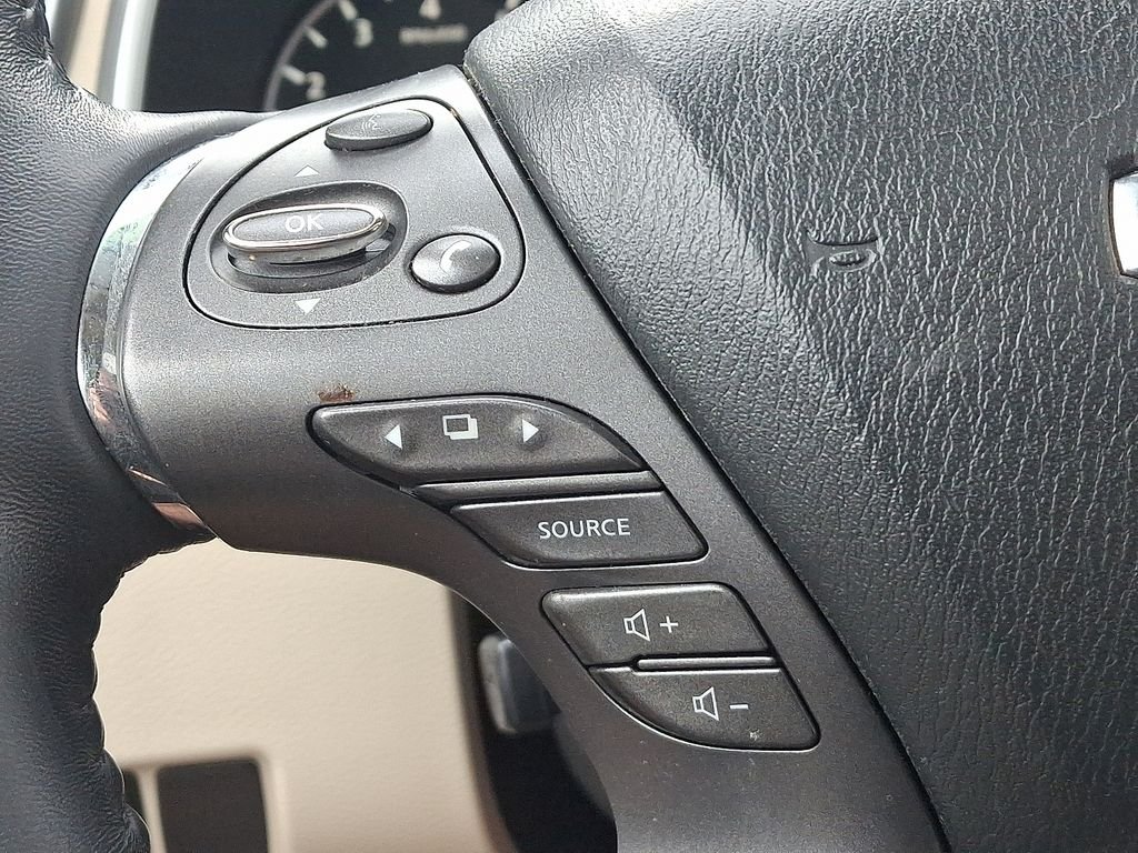 Used 2021 Brown Nissan Platinum image 22