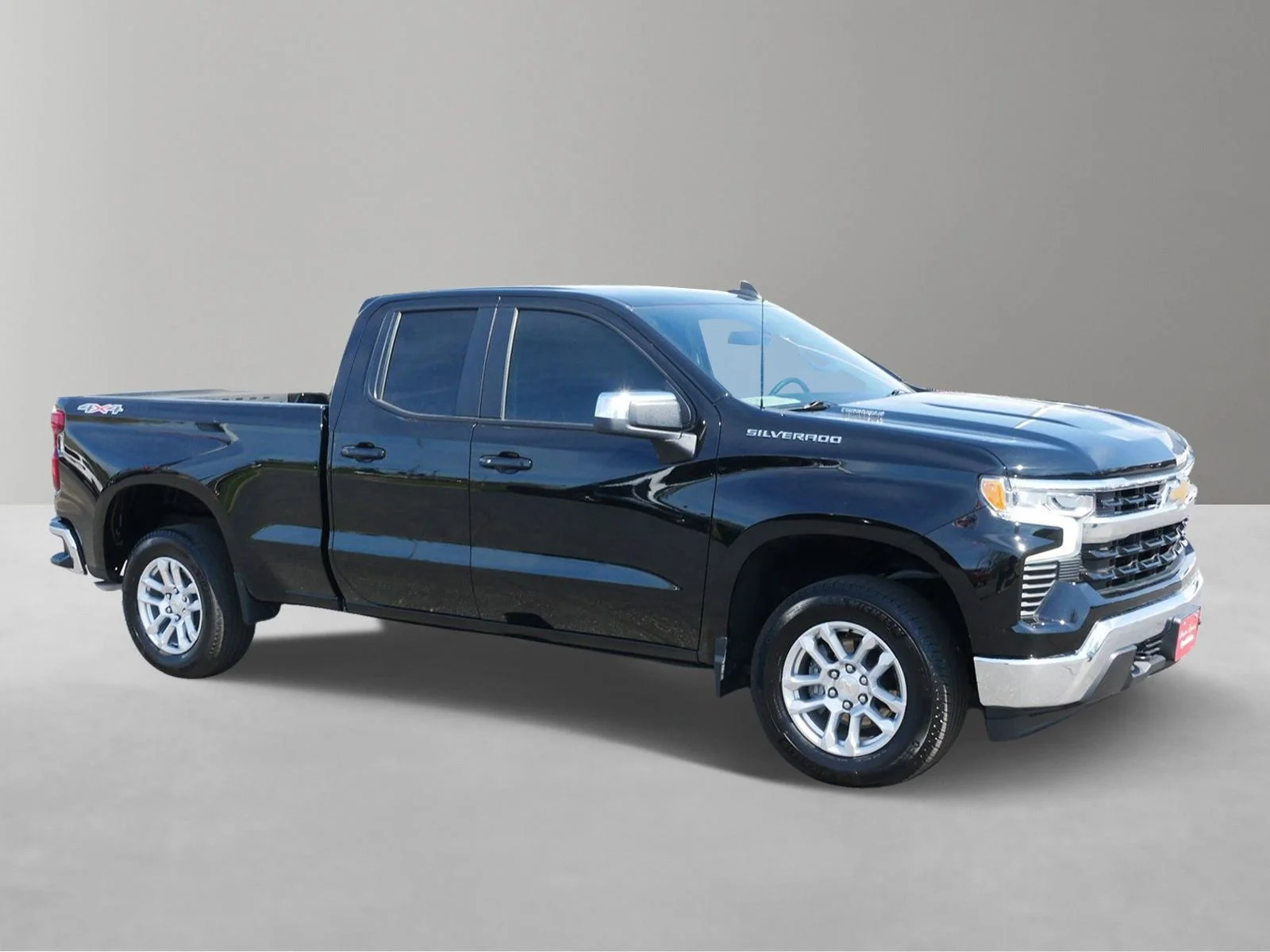 Used 2025 Chevrolet Silverado 1500 LT with VIN 1GCRKDEK1SZ154251 for sale in White Bear Lake, Minnesota