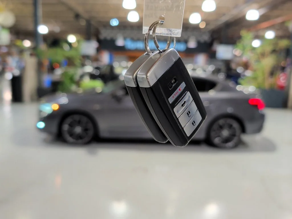 Used 2021  Acura Premium and A-SPEC Packages image 4
