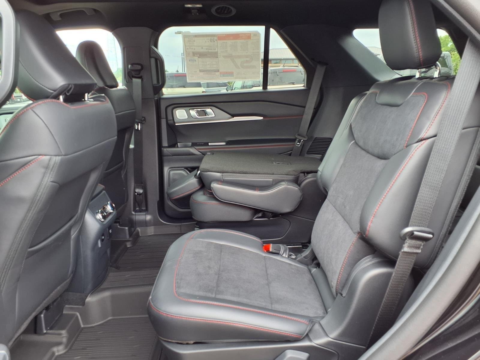 New 2026 Agate Black Metallic Ford ST image 23