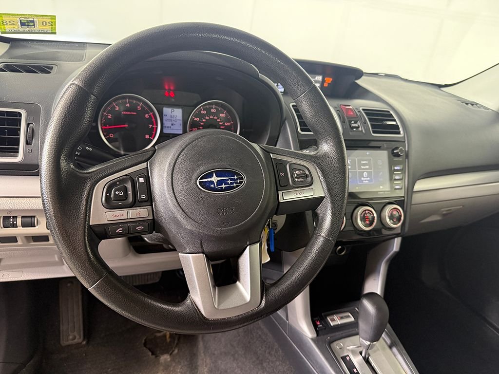 Used 2018 Green Subaru 2.5i Premium image 23