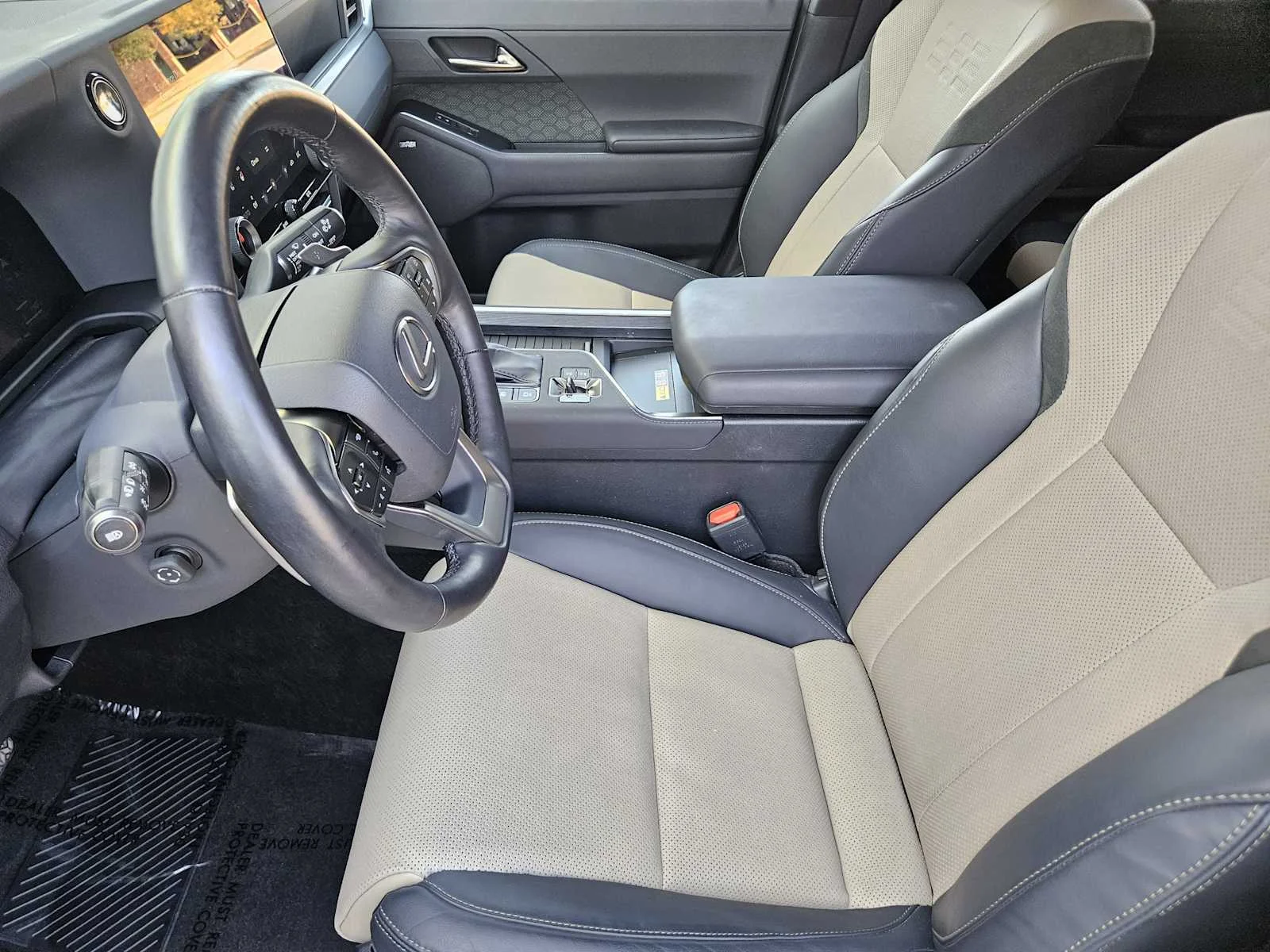 Used 2024 Nori Green Pearl Lexus Overtrail+ image 8