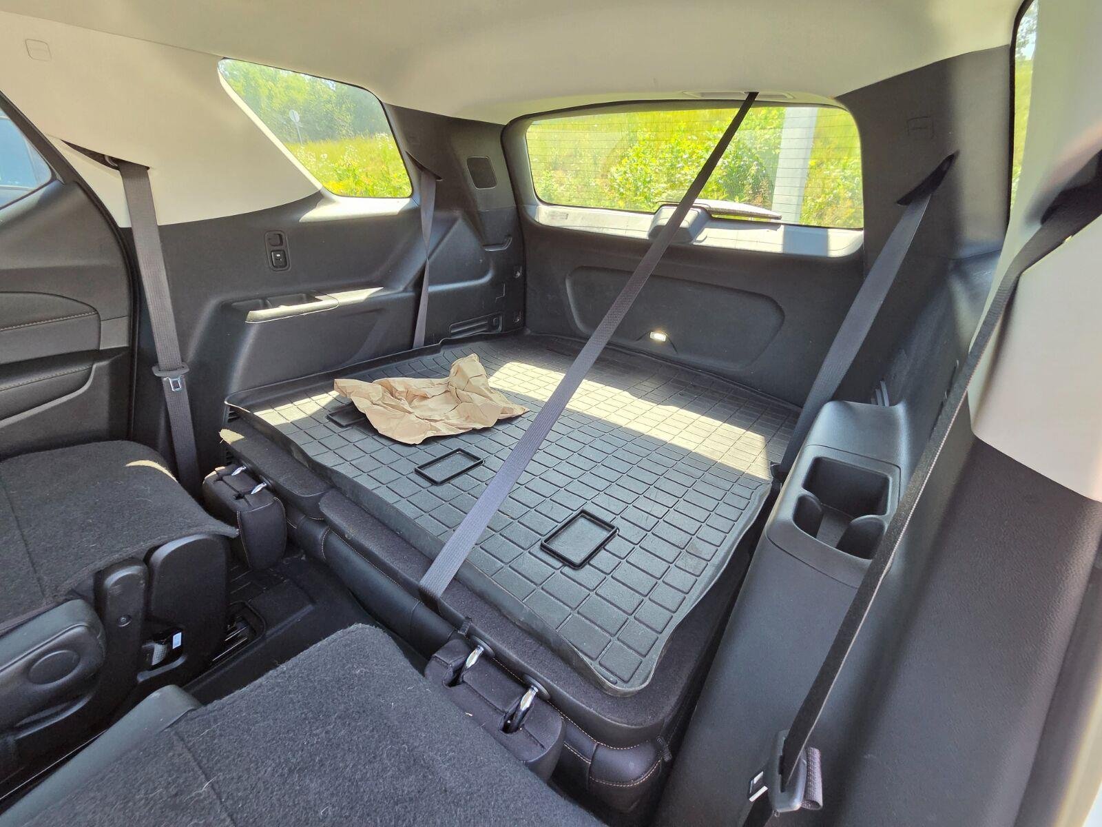 Used 2021 SUMMIT WHITE Chevrolet Premier image 8