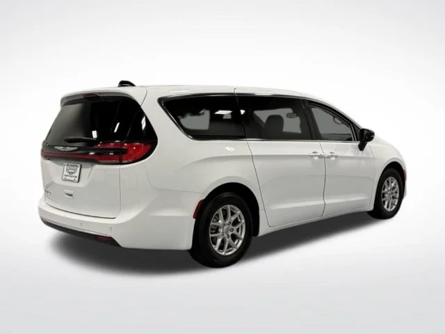 Used 2024 White Chrysler Touring L image 8
