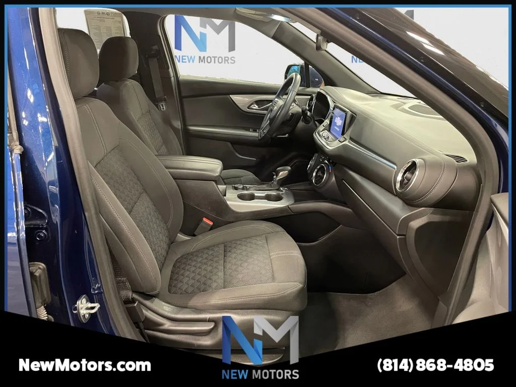 Used 2022 Blue Chevrolet LT image 15
