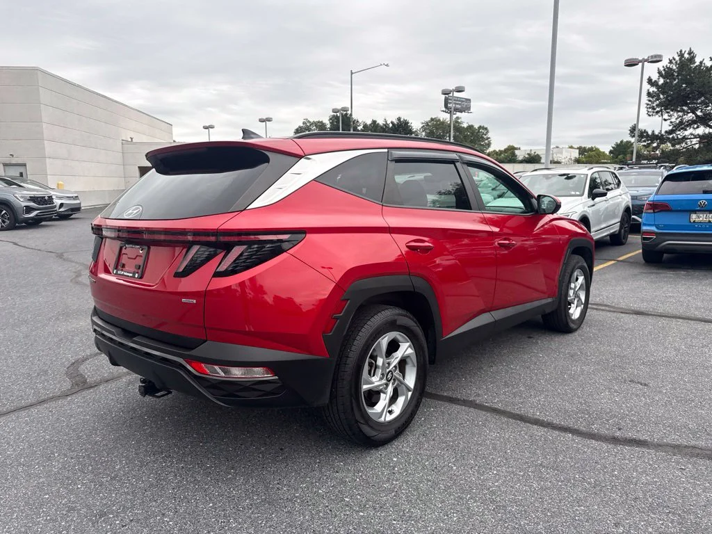 Used 2022 Calypso Red Hyundai SEL image 13