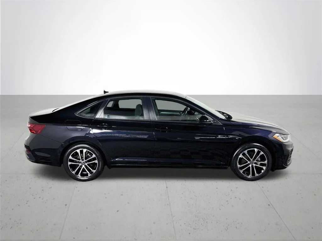 Certified Used 2025 Black Volkswagen 1.5T Sport image 6
