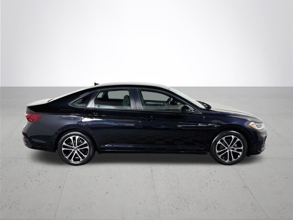 Certified Used 2025 Deep Black Pearl Volkswagen 1.5T Sport image 6