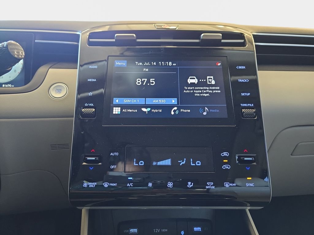 Used 2022 Black Hyundai SEL Convenience image 21