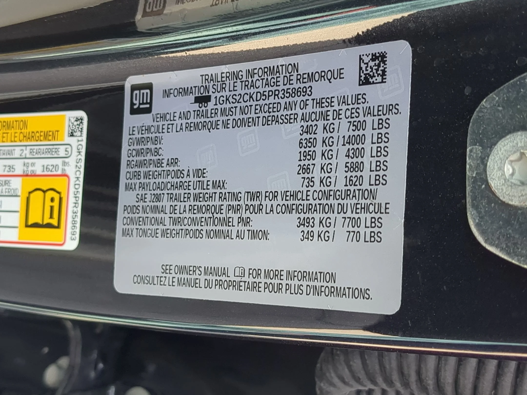 Used 2023 Onyx Black GMC AT4 image 34