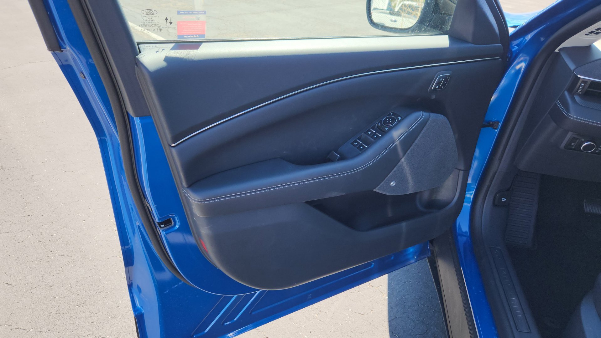New 2026 Velocity Blue Metallic Ford Premium image 23