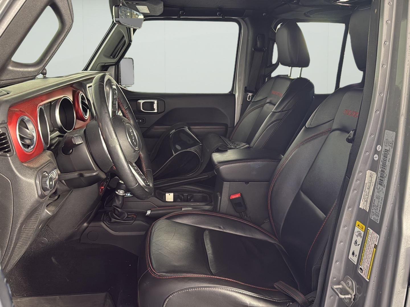 Used 2018 Billet Metallic Jeep Rubicon image 11