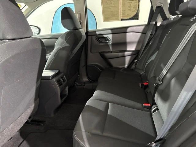 Used 2024 Gray Nissan S image 14