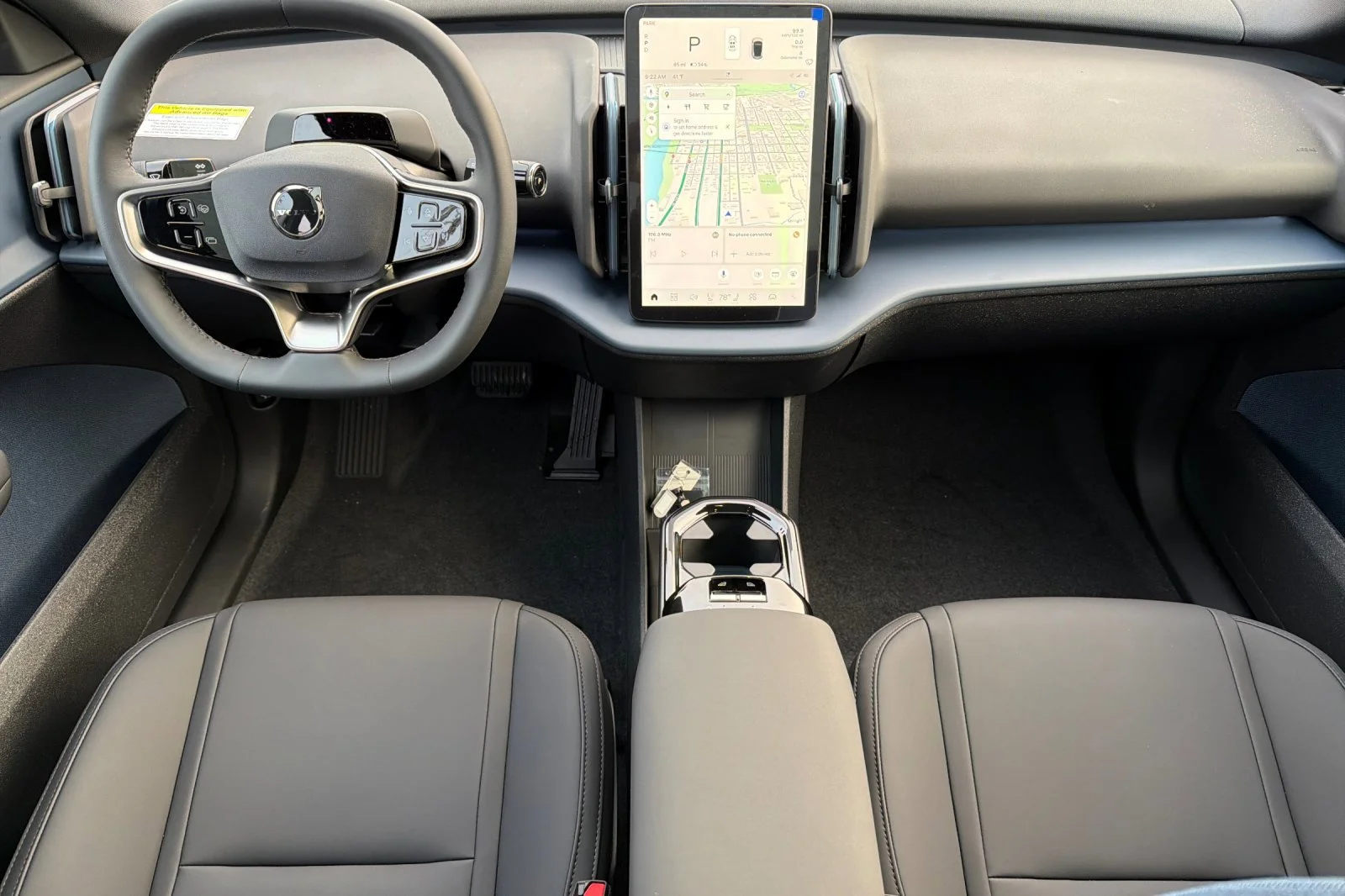 New 2026 ONYX BLACK Volvo Ultra image 10