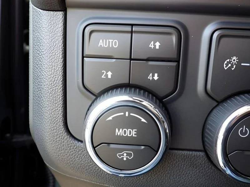 2025 Chevrolet Tahoe RST - Photo 15
