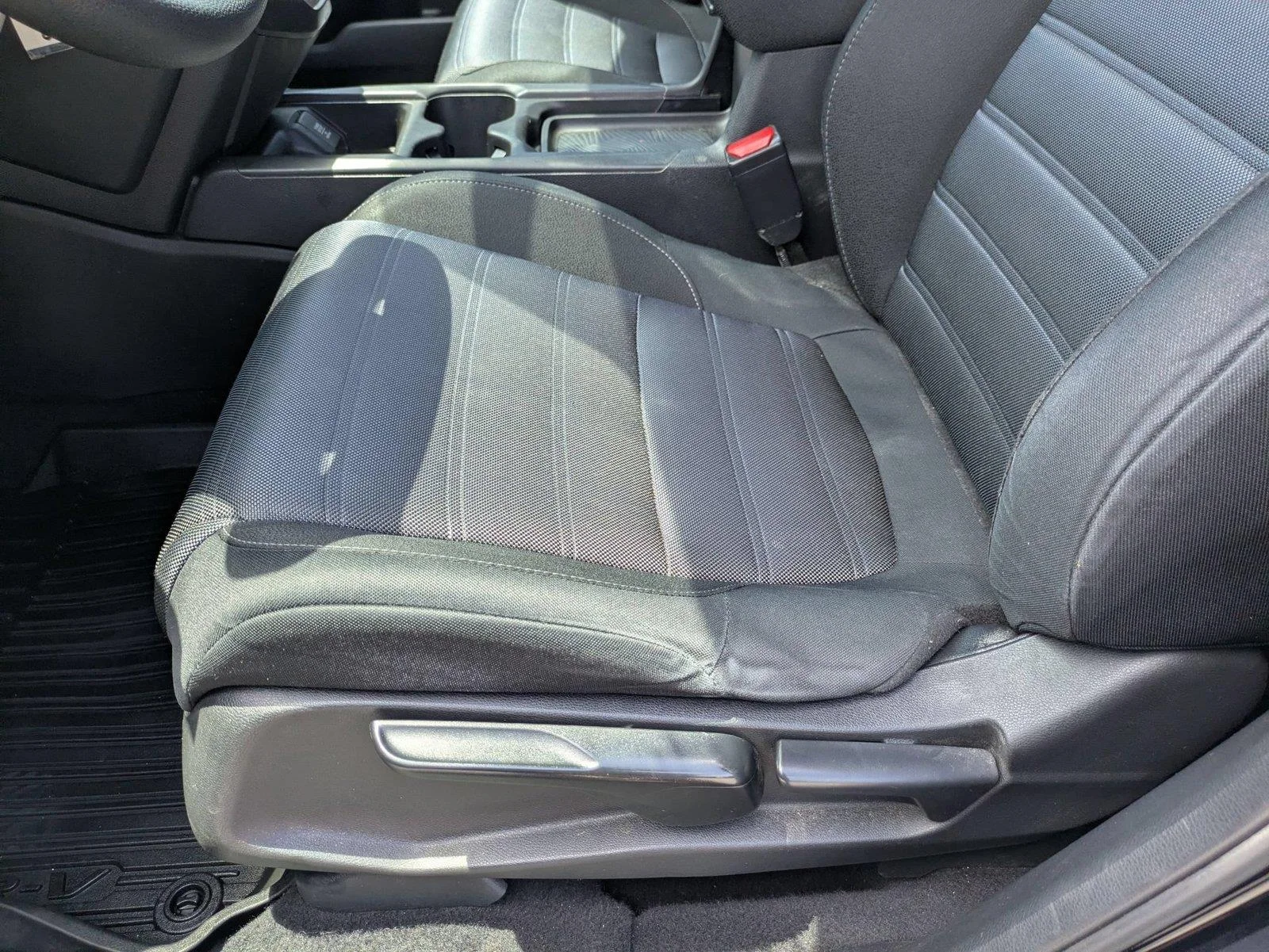 Used 2019 Crystal Black Pearl Honda LX image 12