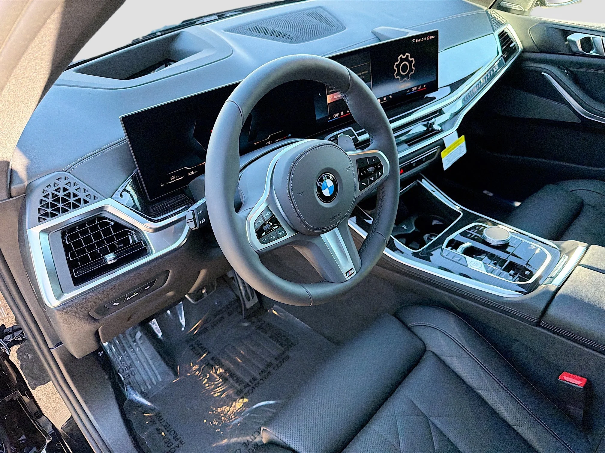 New 2026 Black Sapphire Metallic BMW xDrive40i image 25