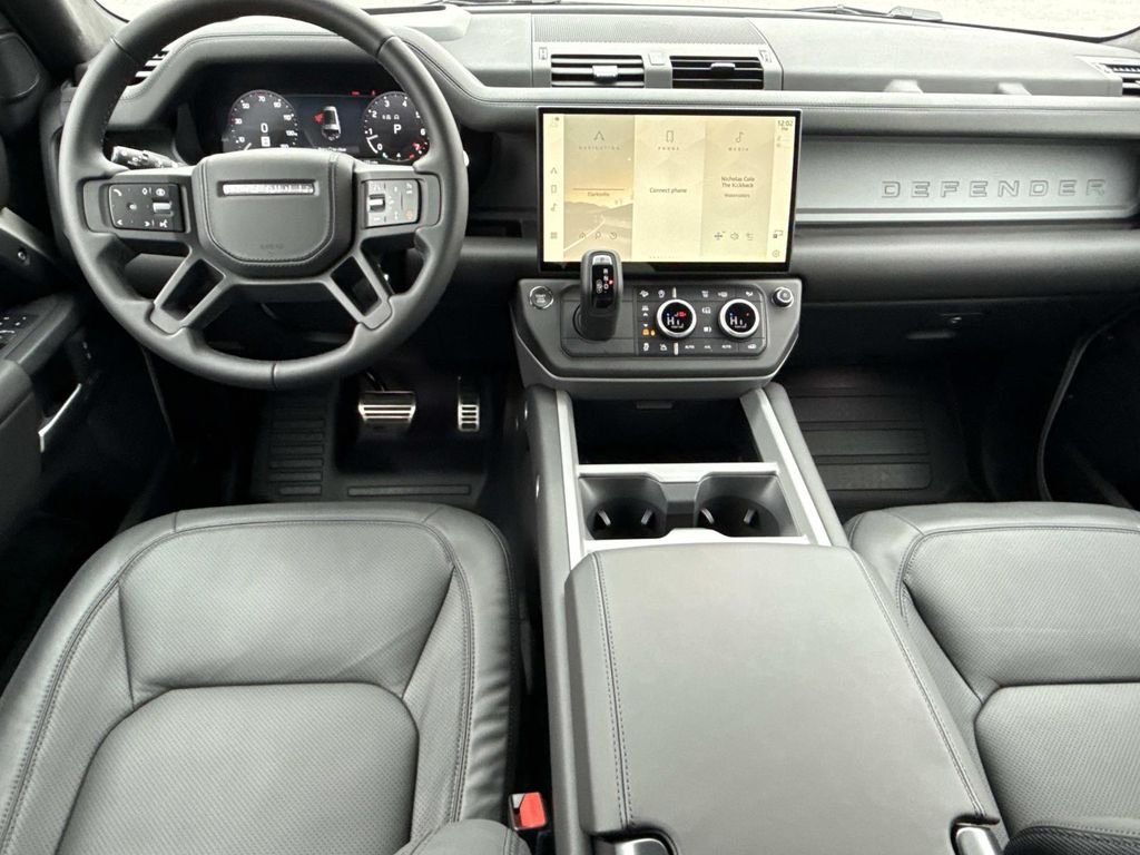 New 2026 Borasco Grey Land Rover X image 2