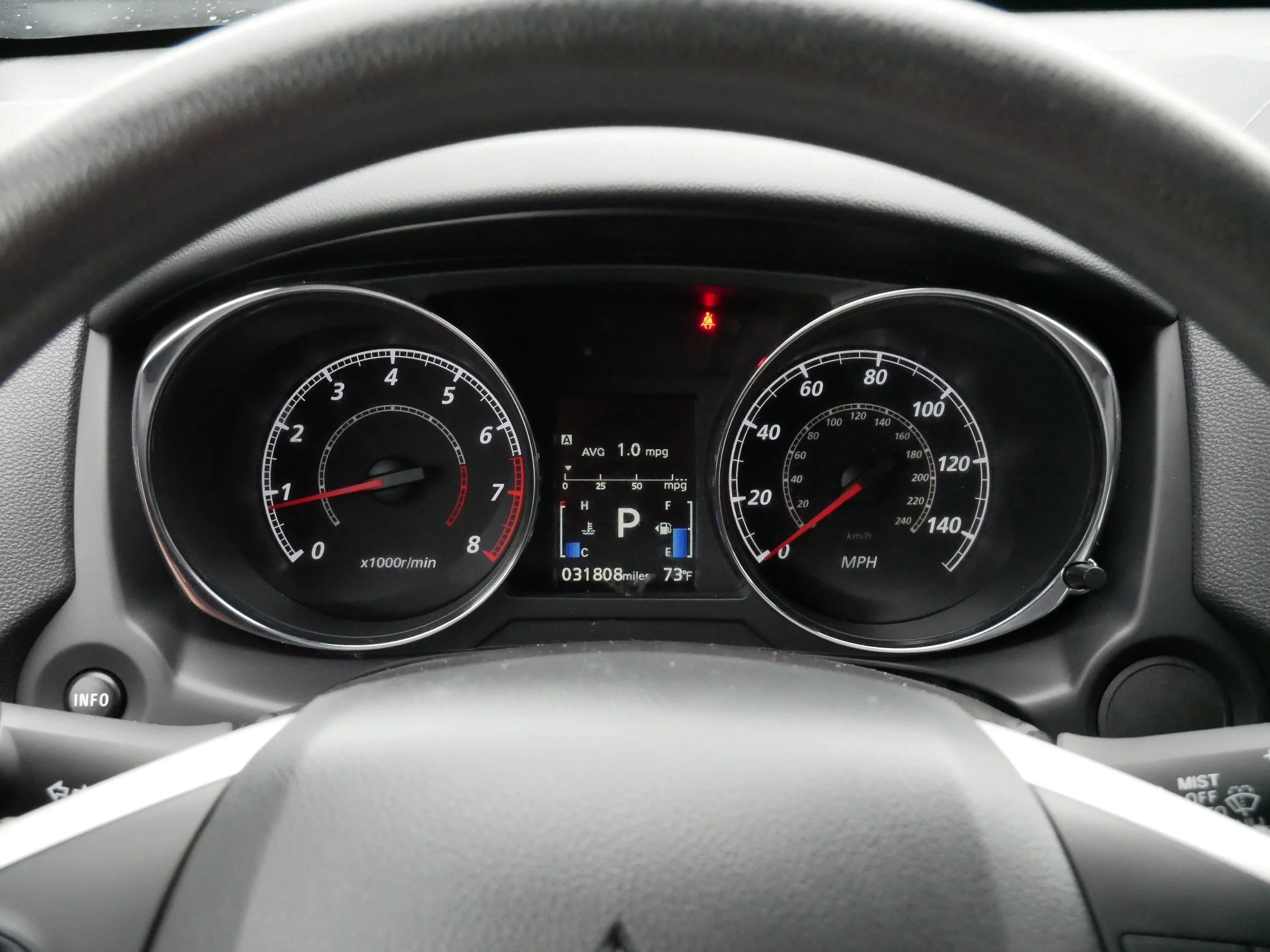 Used 2025 Mercury Gray Metallic Mitsubishi ES image 21