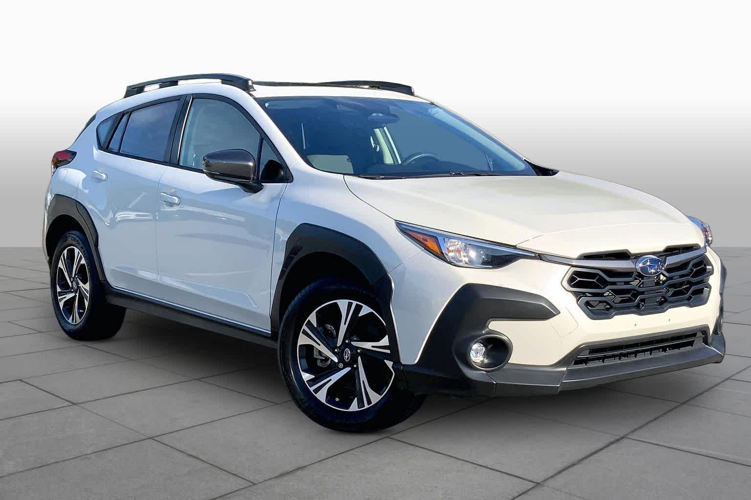 Used 2024 Crystal White Pearl Subaru Premium image 3