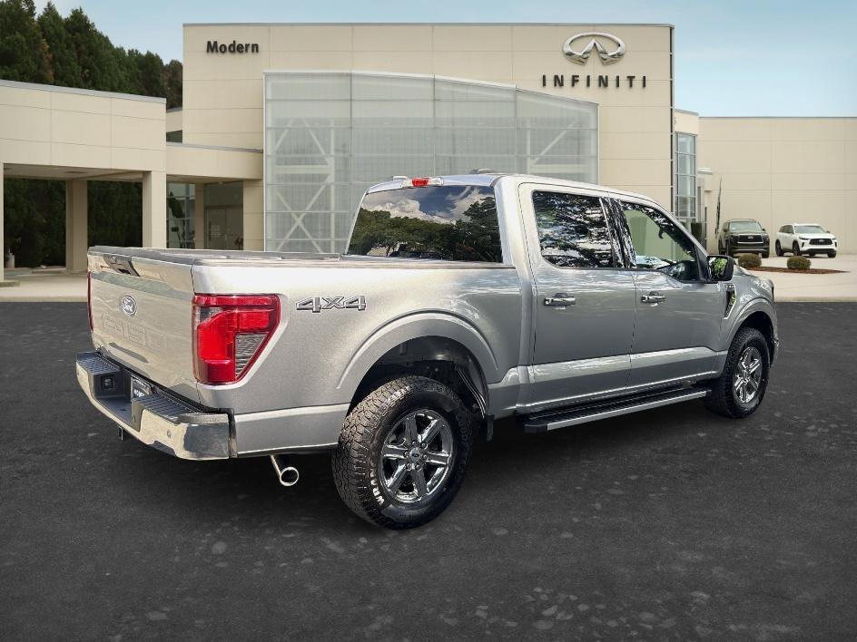 Used 2025 Iconic Silver Metallic Ford XLT image 5