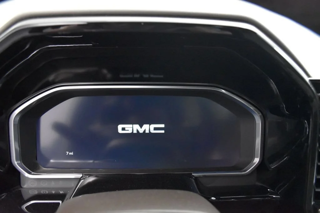 2026 GMC Sierra 1500 SLT - Photo 8