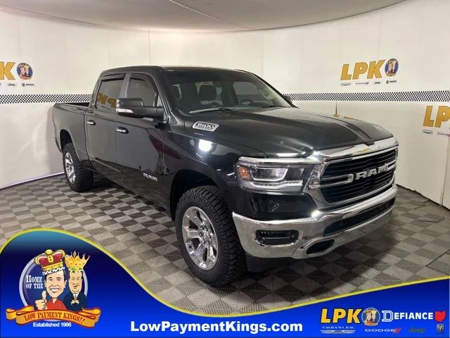 2020 RAM 1500 Big Horn/Lone Star 4x4 Crew Cab 6'4's photo