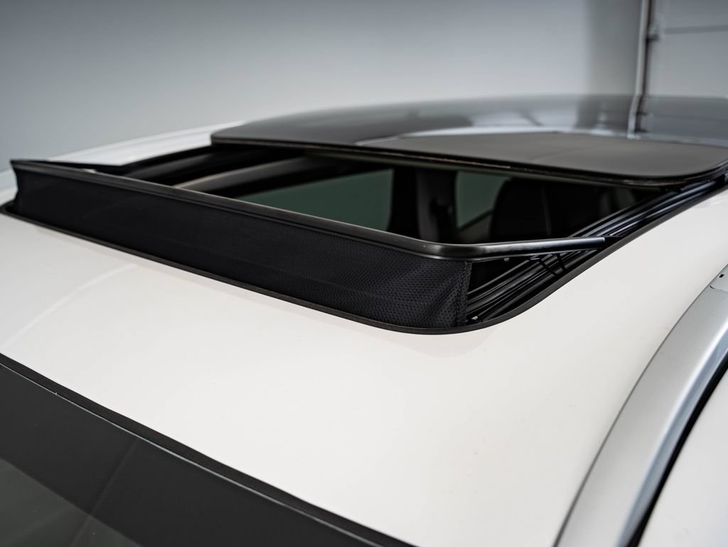 New 2026 Platinum White Pearl Acura Advance Package image 14