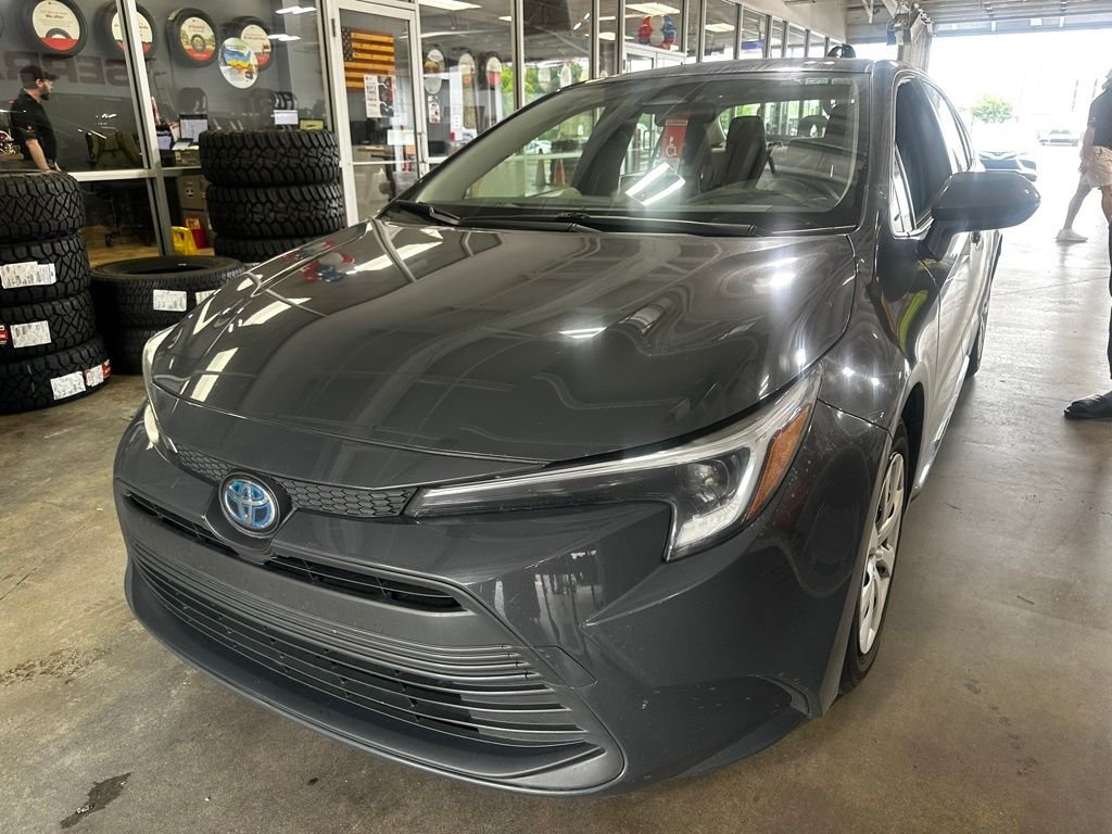 2024 Toyota Corolla LE Hybrid CVT's photo