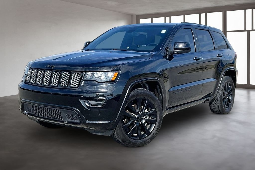 2020 Jeep Grand Cherokee Altitude 4WD's photo