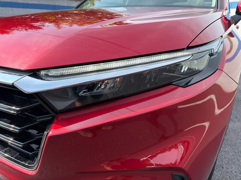 Certified Used 2025 Radiant Red Metallic Honda EX-L image 9