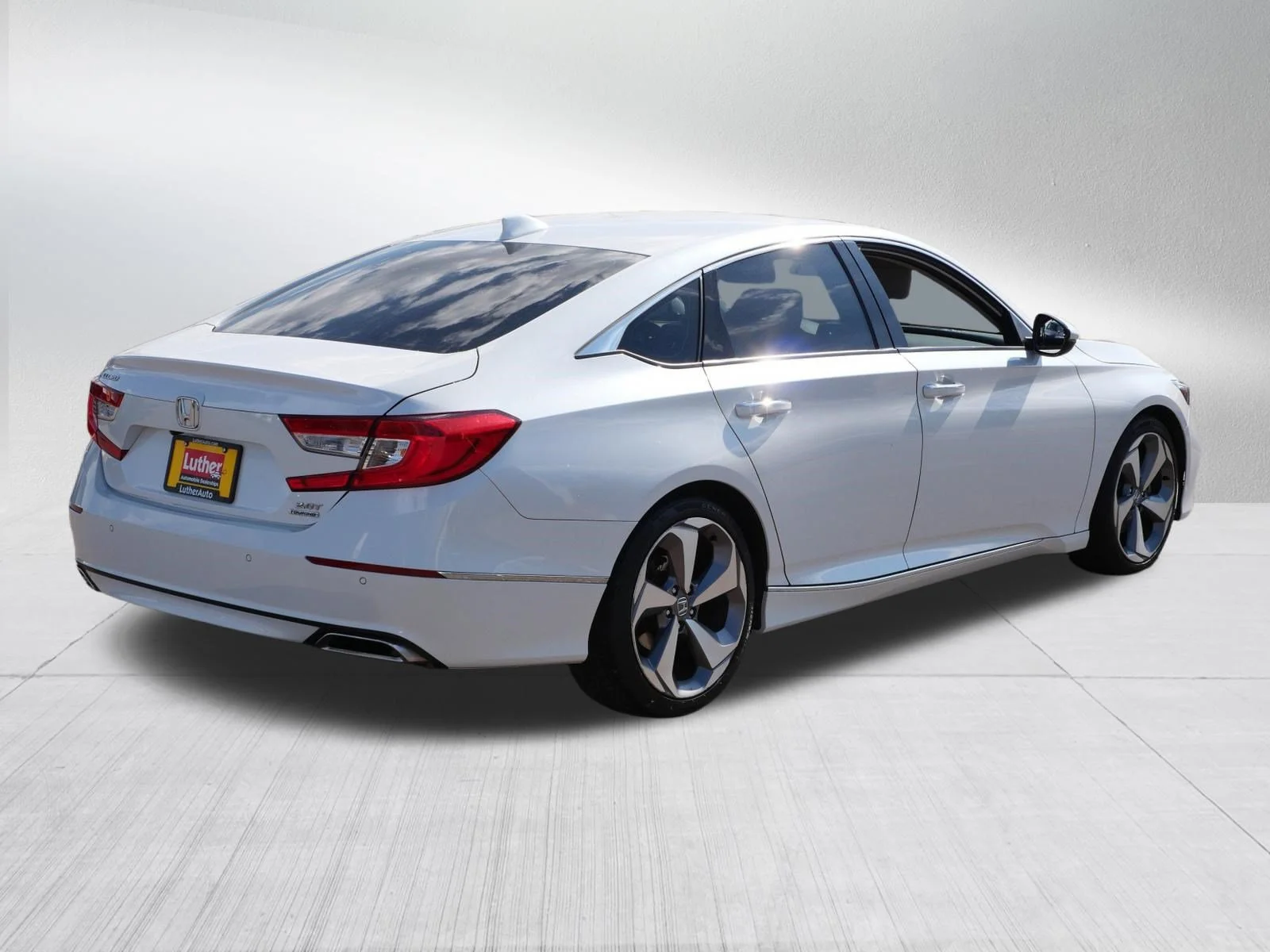 2019 Honda Accord Touring - Photo 7