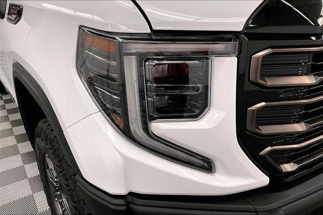 2024 GMC Sierra 1500 AT4X - Photo 36