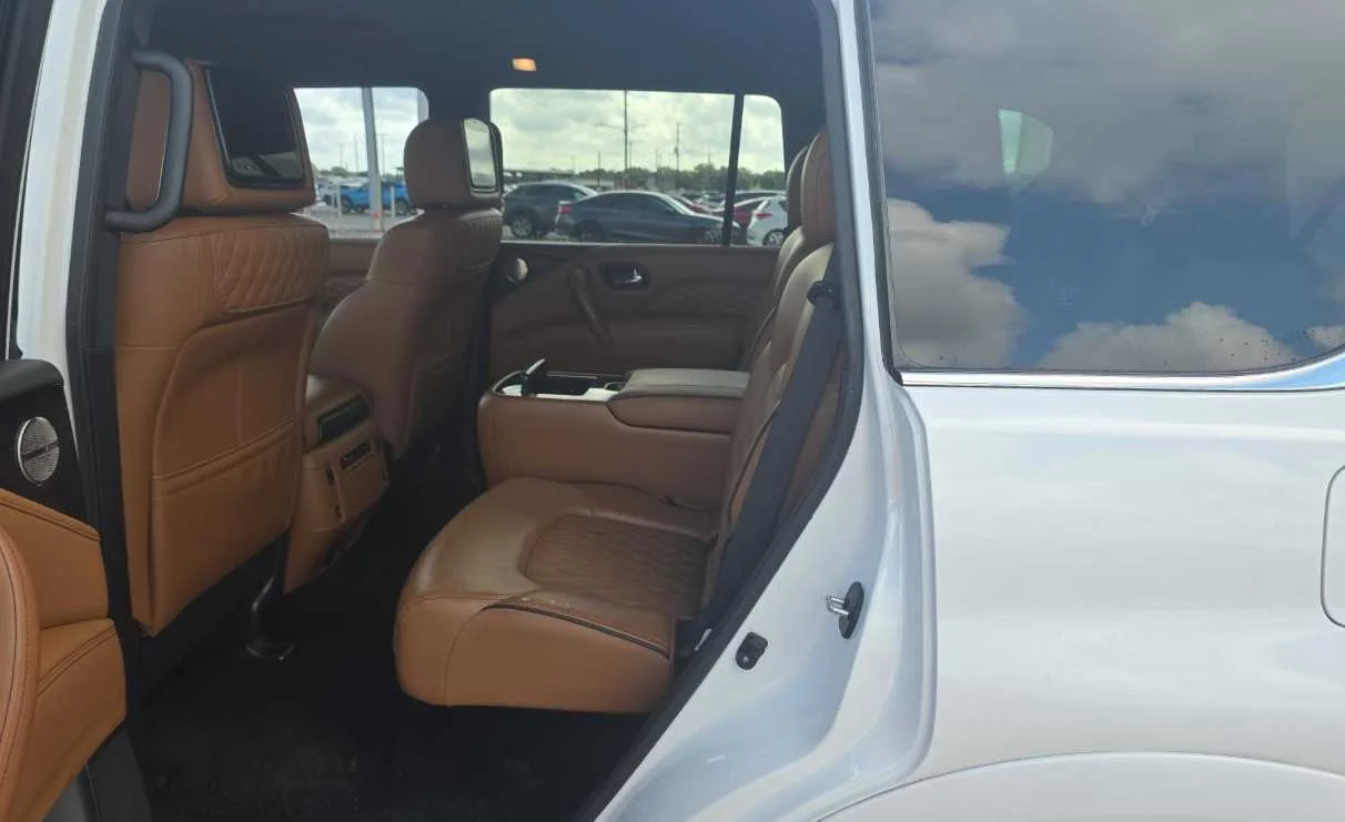 Certified Used 2023 Moonstone White INFINITI SENSORY image 12