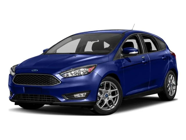 Used 2017 Ingot Silver Ford SE image 1