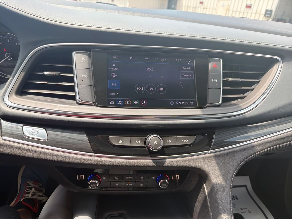 Used 2020 Silver Buick Essence image 22
