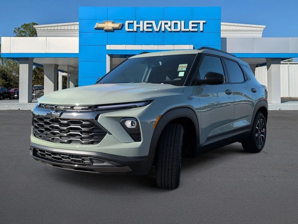 New 2026 Cacti Green Chevrolet ACTIV image 7