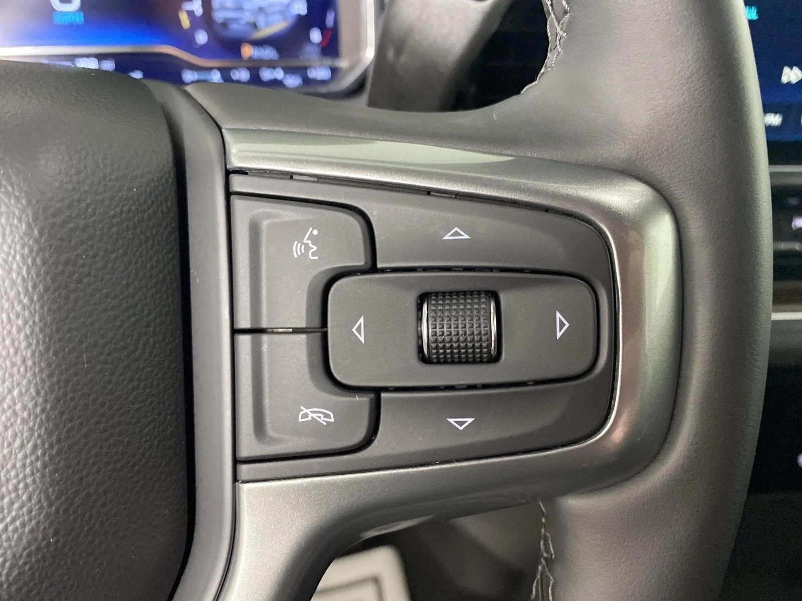 Used 2024 Black Chevrolet LT image 21