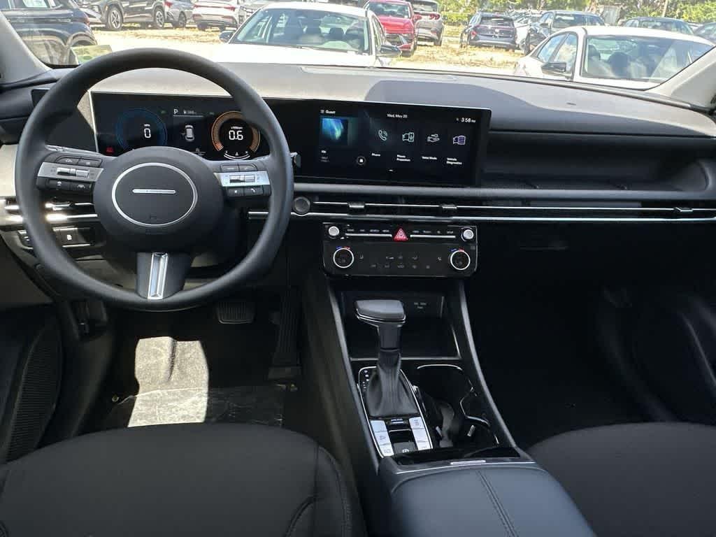 New 2026 Hampton Gray Hyundai SEL FWD image 12